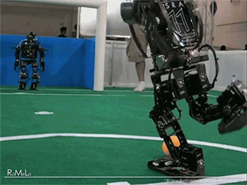 Ai cũng sợ robot hủy diệt trái đất cho tới khi thấy 10 nhân vật hậu đậu hết phần người khác này - Ảnh 15.