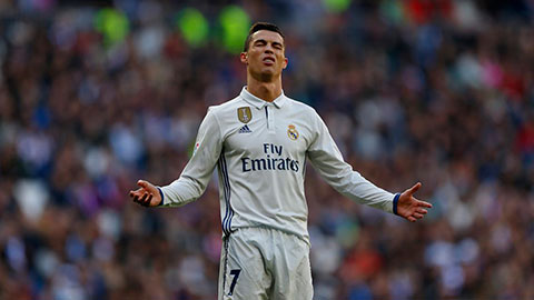 Ronaldo muốn về Anh: Khó anh, khó ả, khó cả đôi bên - Ảnh 1.