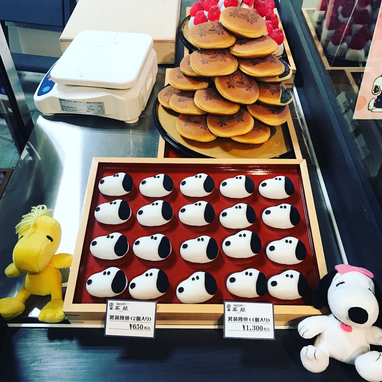 Thăm trà quán Snoopy mới được khai trương tại xứ hoa anh đào - Ảnh 15. Thăm trà quán Snoopy mới được khai trương tại xứ hoa anh đào - Ảnh 15.