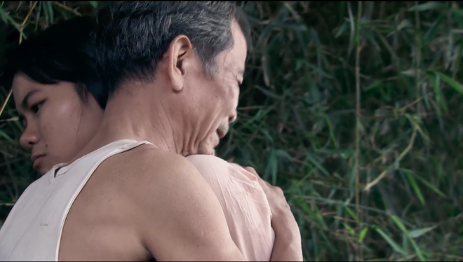 Thương nhớ ở ai tuần n&agrave;y: Mẹ con Nh&acirc;n bị bắt v&igrave; tội ăn trộm l&uacute;a - Ảnh 5.