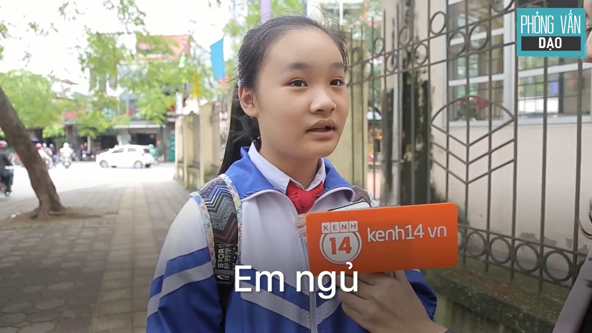 Phỏng vấn dạo: Trời lạnh thế này làm gì thì thích nhất? - Ảnh 4. Phỏng vấn dạo: Trời lạnh thế này làm gì thì thích nhất? - Ảnh 4.