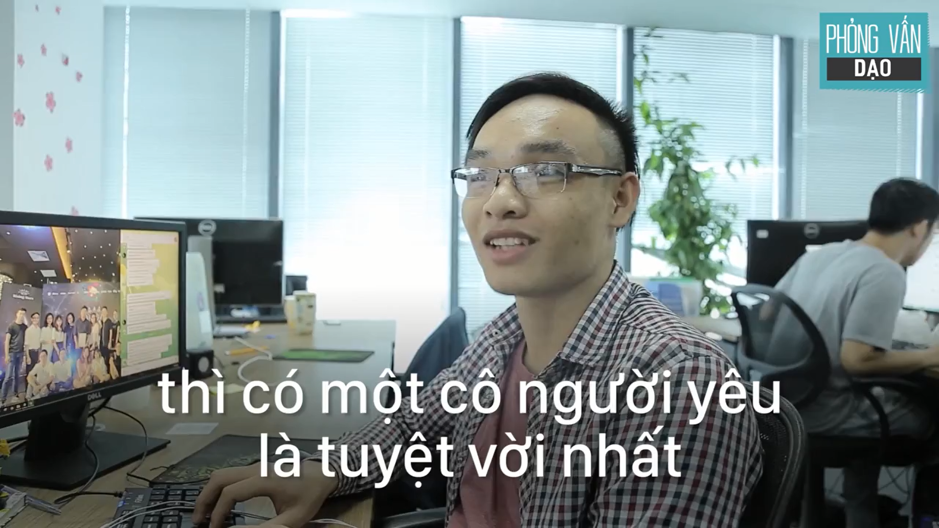 Phỏng vấn dạo: Trời lạnh thế này làm gì thì thích nhất? - Ảnh 8. Phỏng vấn dạo: Trời lạnh thế này làm gì thì thích nhất? - Ảnh 8.