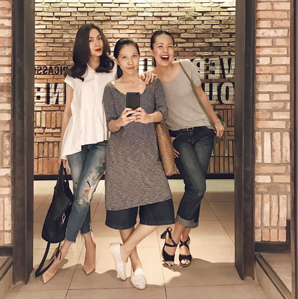 Hội bạn thân Hà Tăng: Từ gái đôi mươi thành những người mẹ vẫn bên nhau như tri kỉ suốt 10 năm qua! - Ảnh 10. Hội bạn thân Hà Tăng: Từ gái đôi mươi thành những người mẹ vẫn bên nhau như tri kỉ suốt 10 năm qua! - Ảnh 10.