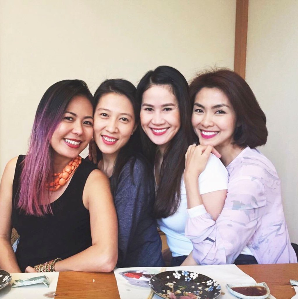 Hội bạn thân Hà Tăng: Từ gái đôi mươi thành những người mẹ vẫn bên nhau như tri kỉ suốt 10 năm qua! - Ảnh 8. Hội bạn thân Hà Tăng: Từ gái đôi mươi thành những người mẹ vẫn bên nhau như tri kỉ suốt 10 năm qua! - Ảnh 8.