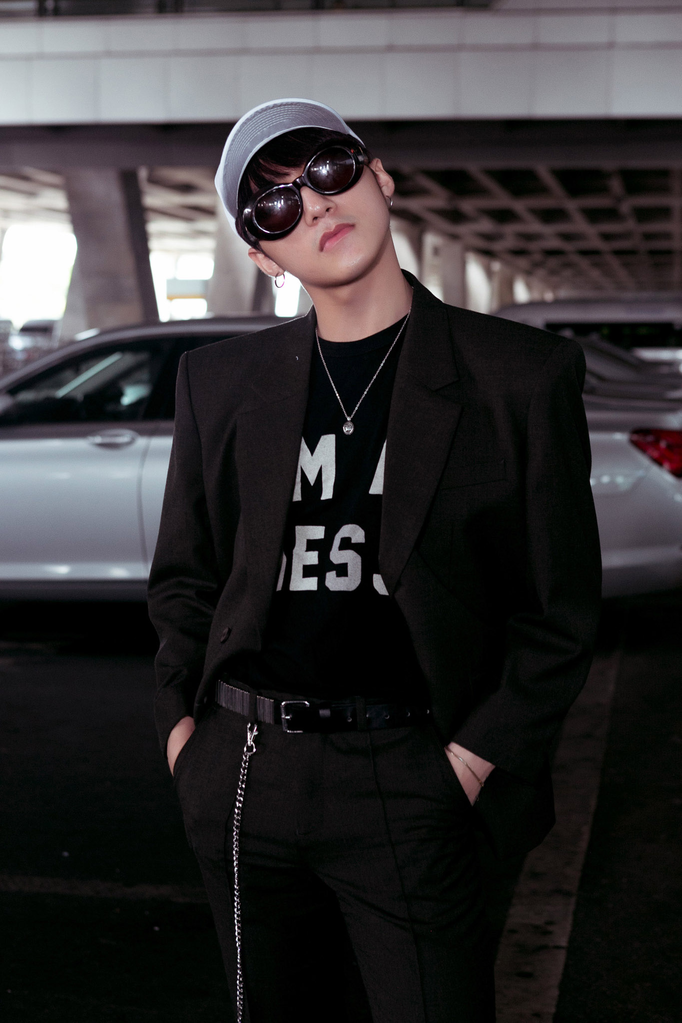 Sơn T&ugrave;ng: Người b&eacute; như c&aacute;i kẹo nhưng rất chi l&agrave; th&iacute;ch mặc &aacute;o độn vai! - Ảnh 6.