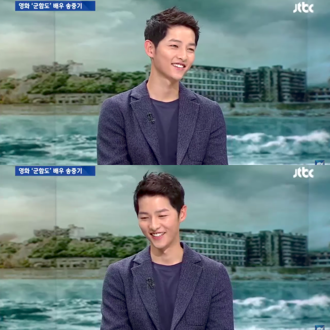 Song Joong Ki dành tặng bài hát Song Hye Kyo yêu thích ngay trên sóng truyền hình - Ảnh 2.