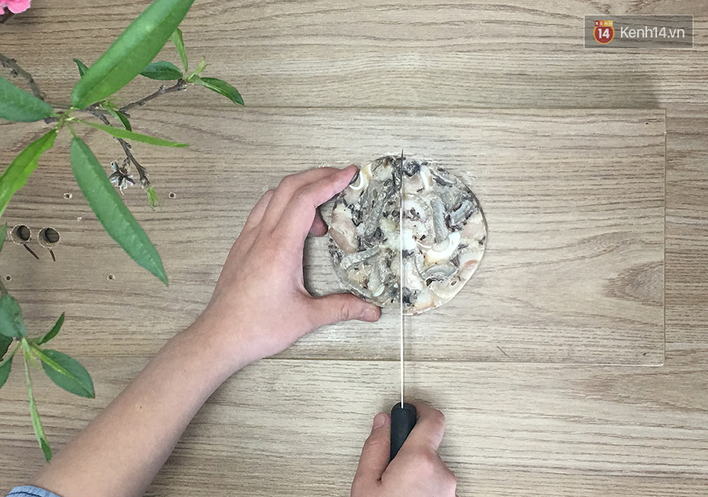 Có dám chắc là bạn đã biết cách thái giò chả bày mâm cơm ngày Tết? - Ảnh 8. Có dám chắc là bạn đã biết cách thái giò chả bày mâm cơm ngày Tết? - Ảnh 8.