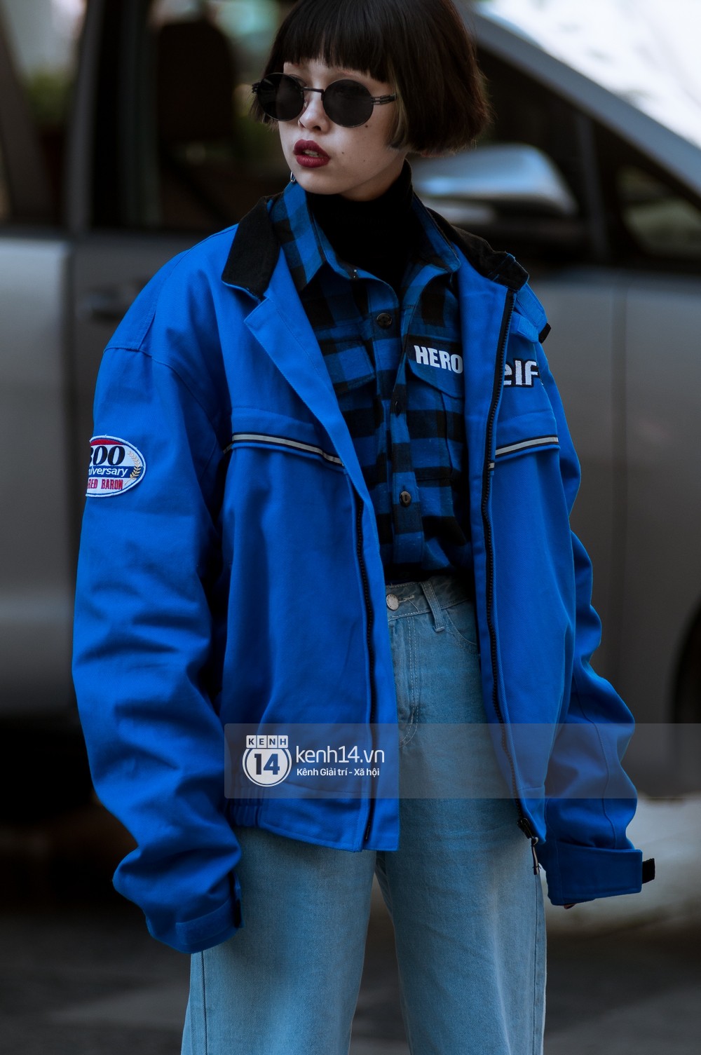 Giới trẻ Việt đón Giáng sinh với street style tràn ngập sắc màu rực rỡ và những item mốt nhất - Ảnh 4.