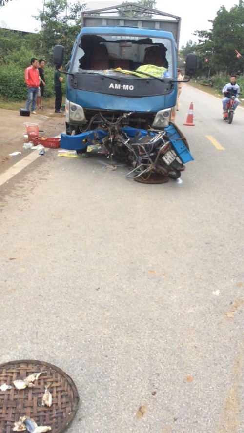 Nghệ An: Hai xe m&aacute;y đối đầu, 3 người tử vong thương t&acirc;m - Ảnh 2.