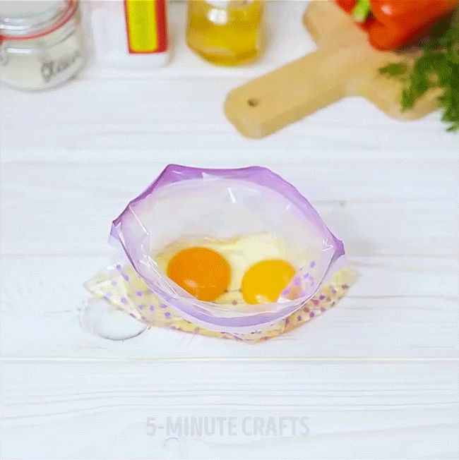 Hội giảm cân nên học ngay mẹo nấu trứng siêu nhanh không chút dầu mỡ đọng lại - Ảnh 2.