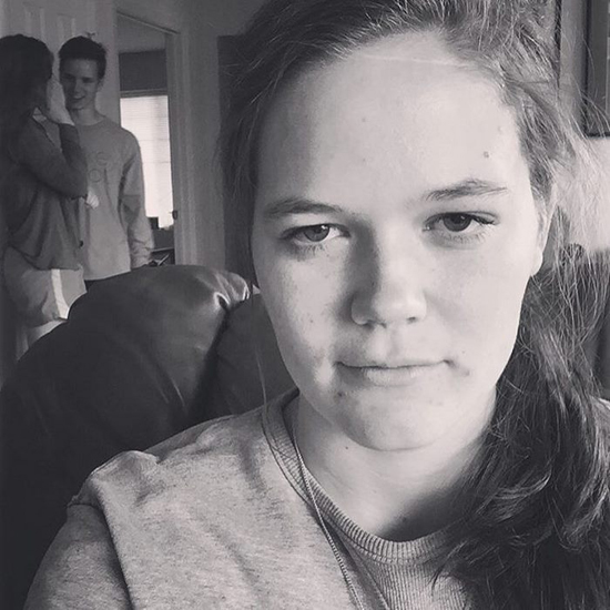 Cô gái với khuôn mặt troll có sở thích phá đám này đang gây sốt trên Instagram - Ảnh 14.