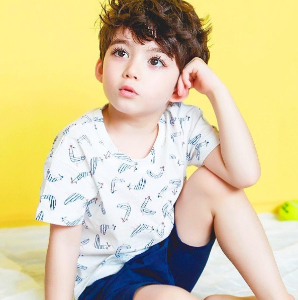 Tiểu so&aacute;i ca si&ecirc;u dễ thương đang khiến cư d&acirc;n mạng m&ecirc; t&iacute;t - Ảnh 7.