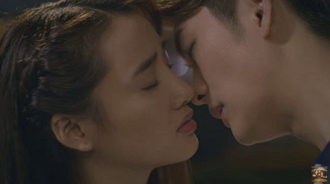 Junsu (Kang Tae Oh) cuối cùng cũng muốn hôn Linh (Nhã Phương) trong Tuổi Thanh Xuân 2 - Ảnh 6.