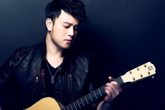 Làm việc quá sức, nam ca sĩ Trung Quốc qua đời vì nhồi máu cơ tim - Ảnh 1.