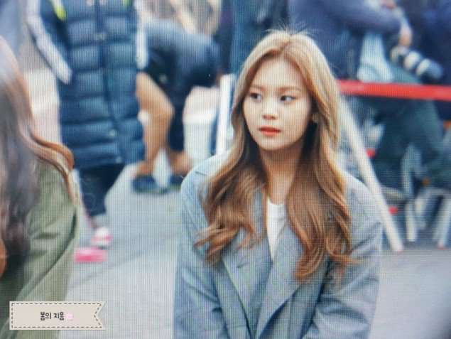 Giảm 11 kg, Umji (G-Friend) cuối cùng đã có thể vịt bầu hóa thiên nga  - Ảnh 5.