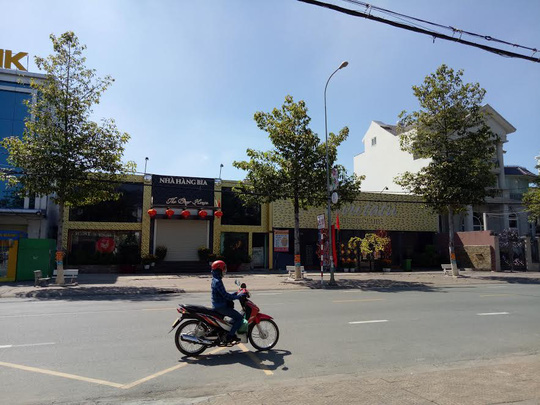 Ẩu đả trong qu&aacute;n bar, một nam thanh ni&ecirc;n bị đ&acirc;m chết - Ảnh 1.