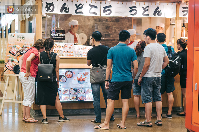 Kh&aacute;m ph&aacute; 3 trung t&acirc;m thương mại lớn nhất S&agrave;i G&ograve;n l&agrave; thấy giới trẻ đang th&iacute;ch ăn g&igrave;, chơi g&igrave;? - Ảnh 5.