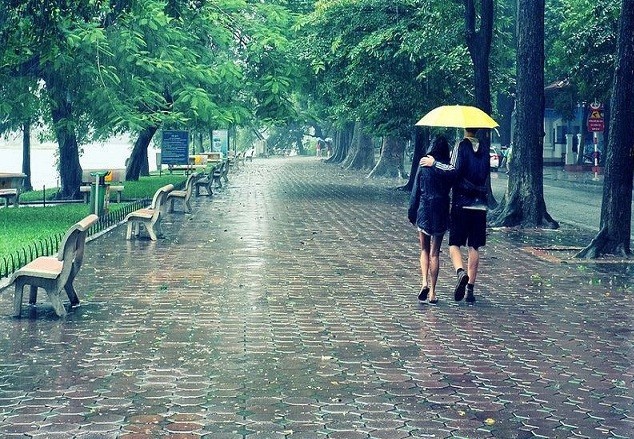 Không khí lạnh tăng cường, Hà Nội mưa rét 19 độ C - Ảnh 1.
