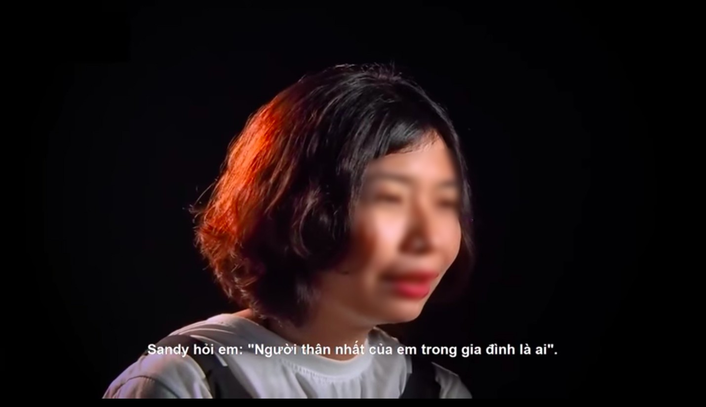 Cộng đồng mạng nêu những điểm khó hiểu trong clip kể câu chuyện bố xâm hại con gái đang gây chấn động - Ảnh 1. Cộng đồng mạng nêu những điểm khó hiểu trong clip kể câu chuyện bố xâm hại con gái đang gây chấn động - Ảnh 1.
