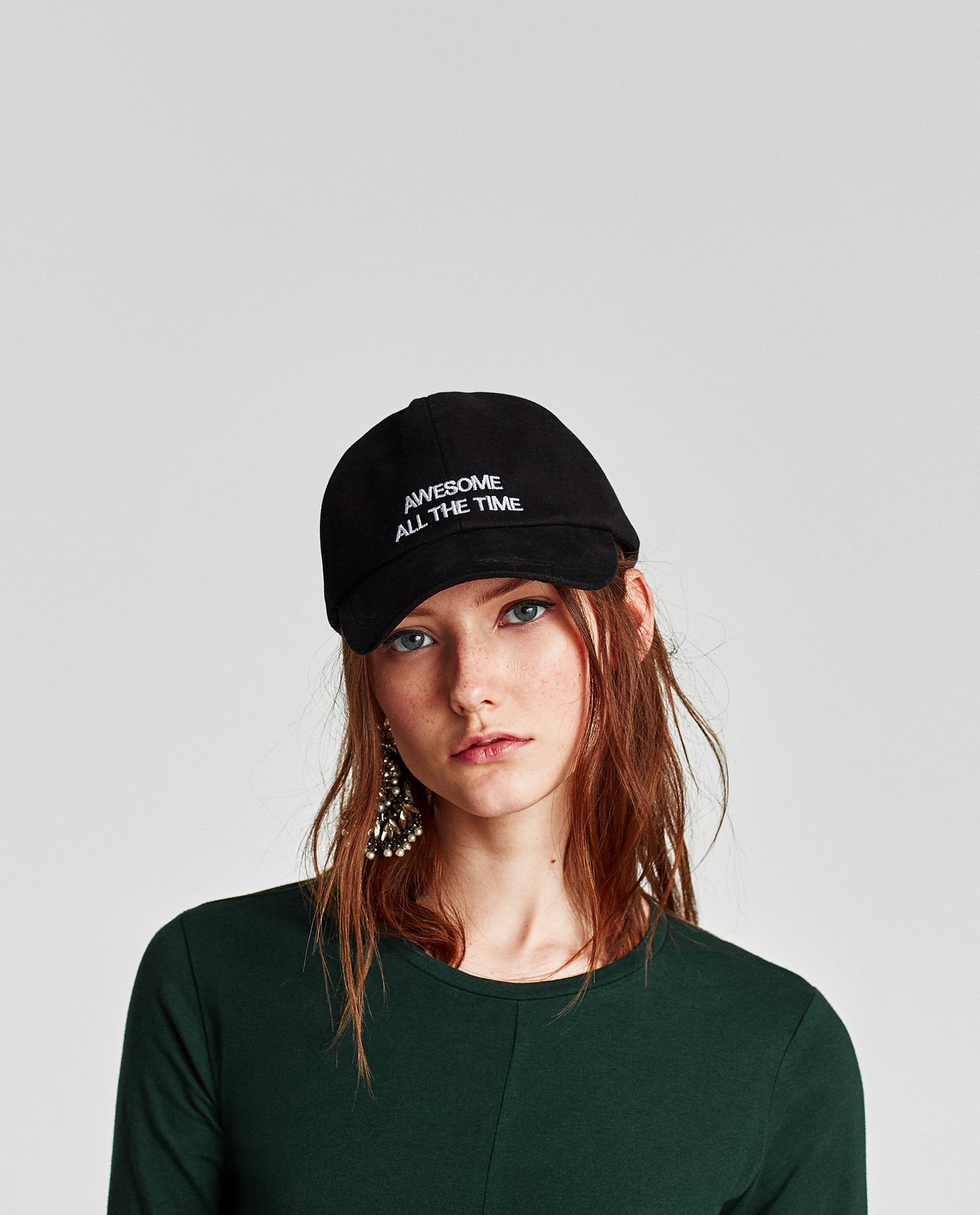 12 bí mật cực lợi hại khi mua sắm tại Zara do chính nhân viên của hãng bật mí, mê shopping thì bạn nên đọc ngay - Ảnh 2. 12 bí mật cực lợi hại khi mua sắm tại Zara do chính nhân viên của hãng bật mí, mê shopping thì bạn nên đọc ngay - Ảnh 2.