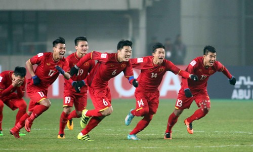 Netizens v&agrave; b&aacute;o Th&aacute;i Lan h&agrave;o hứng tổng hợp b&igrave;nh luận của fan quốc tế về U23 Việt Nam: Vui chẳng k&eacute;m g&igrave; khi Th&aacute;i Lan chiến thắng - Ảnh 1.