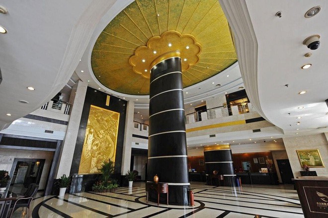 5 khách sạn rất gần sân vận động Thường Châu, giá chỉ tầm 1 triệu/đêm - Ảnh 1.