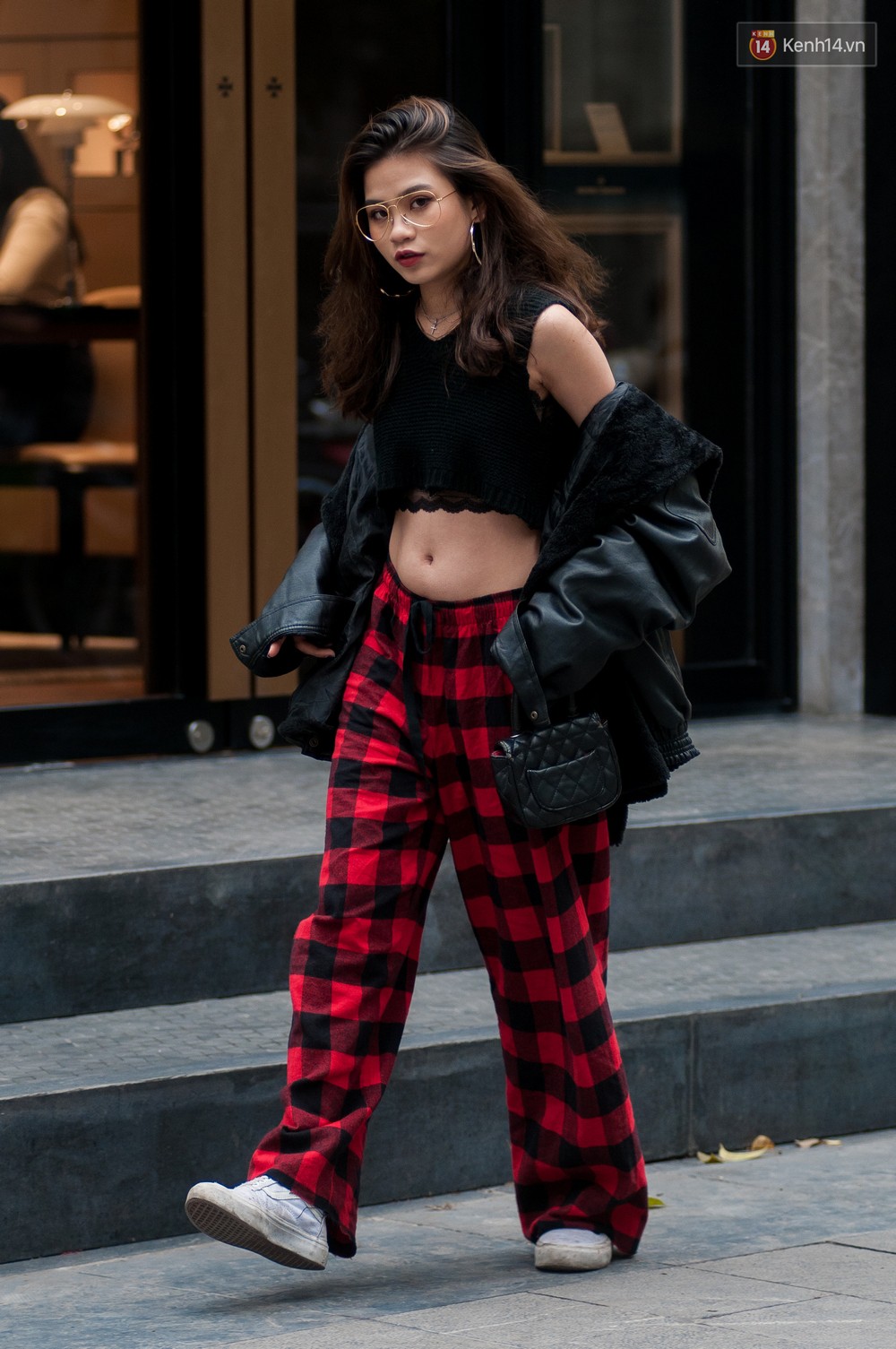 Street style 2 miền: toàn công thức đơn giản, quen thuộc nhưng vẫn thật ưng con mắt - Ảnh 9. Street style 2 miền: toàn công thức đơn giản, quen thuộc nhưng vẫn thật ưng con mắt - Ảnh 9.