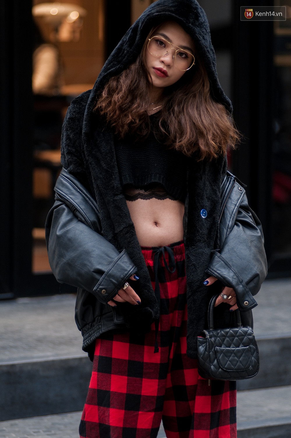 Street style 2 miền: toàn công thức đơn giản, quen thuộc nhưng vẫn thật ưng con mắt - Ảnh 10. Street style 2 miền: toàn công thức đơn giản, quen thuộc nhưng vẫn thật ưng con mắt - Ảnh 10.