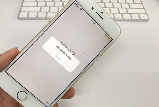 4 cách phân biệt iPhone Lock và iPhone quốc tế chỉ trong vài giây, không lo bị lừa khi đi sắm Tết - Ảnh 2. 4 cách phân biệt iPhone Lock và iPhone quốc tế chỉ trong vài giây, không lo bị lừa khi đi sắm Tết - Ảnh 2.