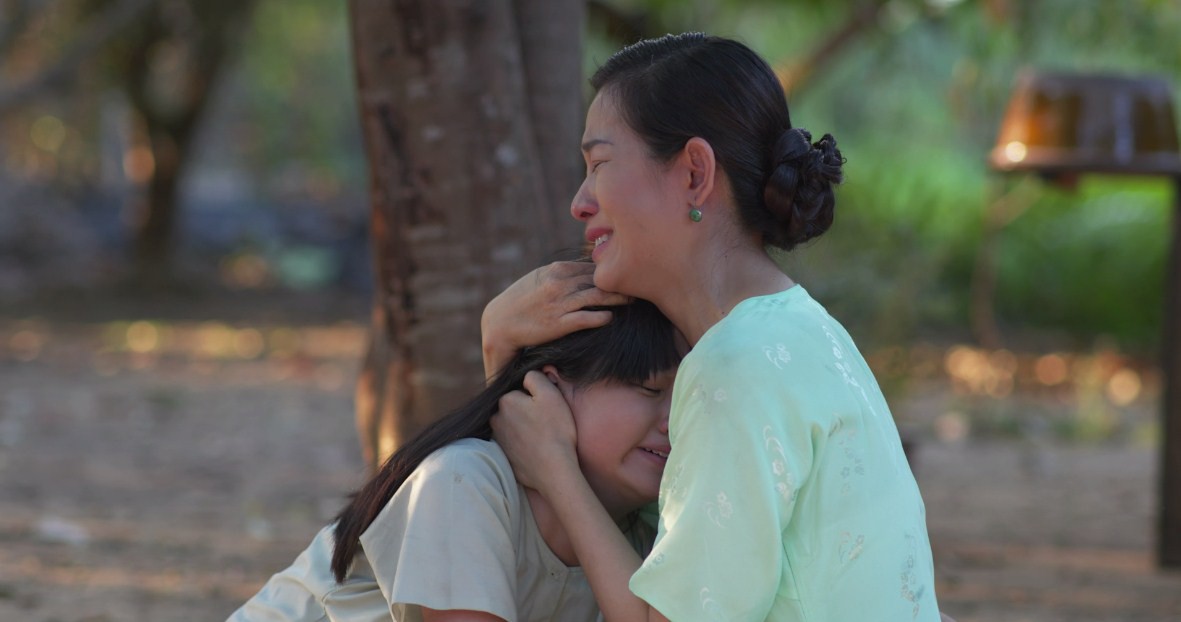 Mộng phù hoa: Kim Tuyến bị cha nuôi cưỡng bức trong cơn say thuốc phiện - Ảnh 5. Mộng phù hoa: Kim Tuyến bị cha nuôi cưỡng bức trong cơn say thuốc phiện - Ảnh 5.