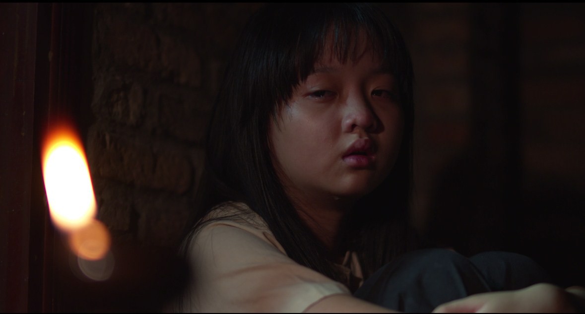 Mộng phù hoa: Kim Tuyến bị cha nuôi cưỡng bức trong cơn say thuốc phiện - Ảnh 4. Mộng phù hoa: Kim Tuyến bị cha nuôi cưỡng bức trong cơn say thuốc phiện - Ảnh 4.