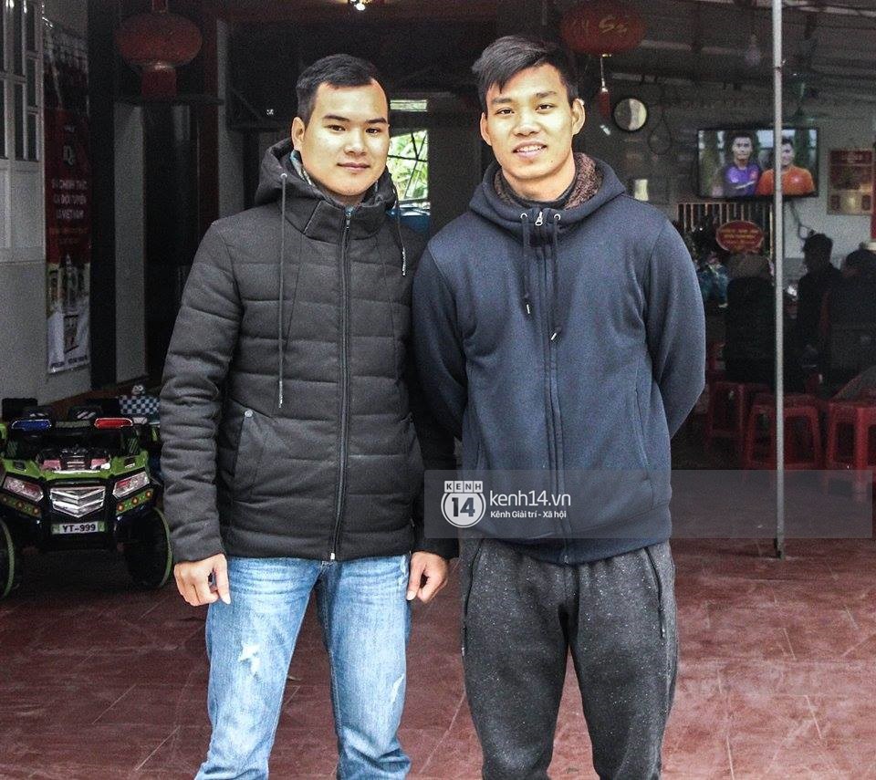 Văn Thanh nói về màn khoanh tay ăn mừng và tiết lộ chàng cầu thủ mà anh quý mến nhất trong đội tuyển U23 Việt Nam - Ảnh 1.