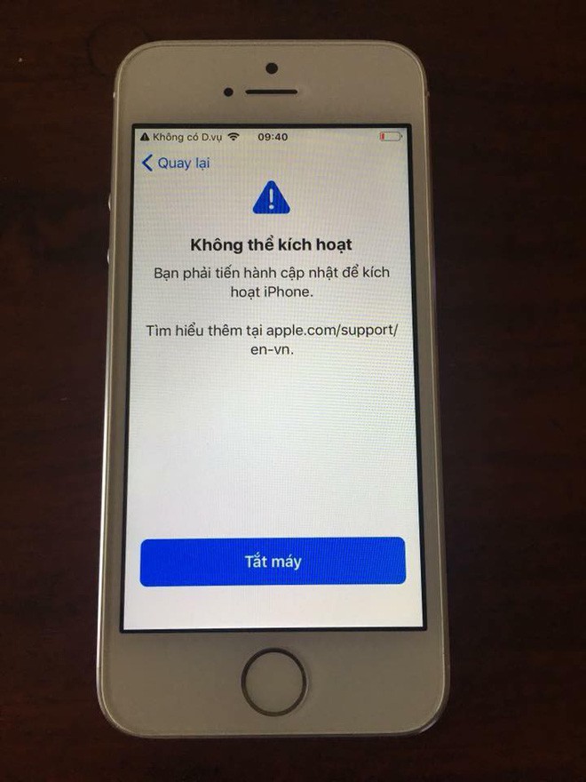 iPhone biến thành cục gạch sau khi nâng cấp iOS 12 - Ảnh 2.