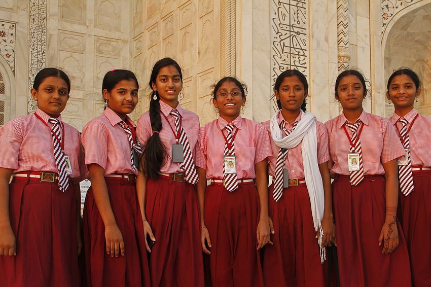 https2f2fmashablecom2fwp-content2fgallery2fschool-uniforms-from-around-the-world2fsu-12-15391776334121093877504.jpg