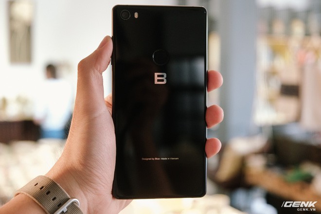 Trên tay đánh giá nhanh Bphone 3: Cuối cùng, người Việt đã có một chiếc smartphone đáng để tự hào - Ảnh 5.