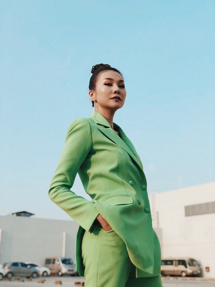 ha-ho-thanh-hang-2-15392222339551836329325.jpg