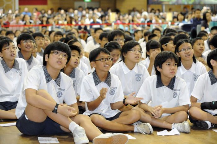 Bạn sẽ chẳng than vãn thi cử áp lực nữa nếu biết học sinh ở những quốc gia này còn phải trải qua kỳ thi khốc liệt hơn nhiều - Ảnh 6. Bạn sẽ chẳng than vãn thi cử áp lực nữa nếu biết học sinh ở những quốc gia này còn phải trải qua kỳ thi khốc liệt hơn nhiều - Ảnh 6.