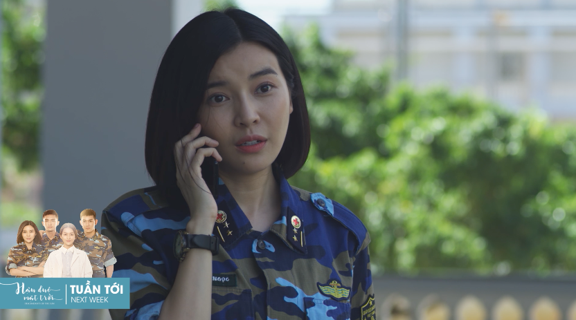 Hậu Duệ Mặt Trời bản Việt: Khả Ngân lao xe xuống vách núi, siêu bão cấp 17 ập tới đảo Hải Phong - Ảnh 2. Hậu Duệ Mặt Trời bản Việt: Khả Ngân lao xe xuống vách núi, siêu bão cấp 17 ập tới đảo Hải Phong - Ảnh 2.