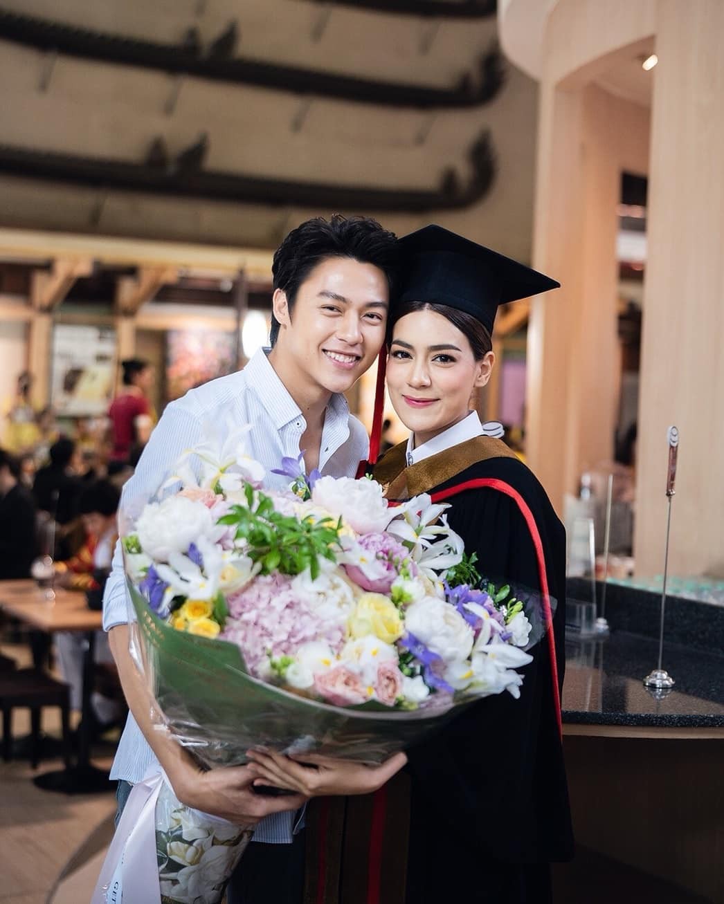 Dàn sao seri phim hoành tráng nhất Thái Lan sau 8 năm: Nam nữ chính nên duyên, đồng loạt đổi đời thành sao hạng A - Ảnh 17. Dàn sao seri phim hoành tráng nhất Thái Lan sau 8 năm: Nam nữ chính nên duyên, đồng loạt đổi đời thành sao hạng A - Ảnh 17.