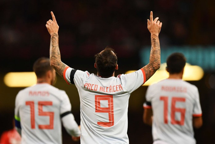 Đồng đội cũ của Messi tỏa sáng, Tây Ban Nha hủy diệt xứ Wales 4-1 - Ảnh 8. Đồng đội cũ của Messi tỏa sáng, Tây Ban Nha hủy diệt xứ Wales 4-1 - Ảnh 8.