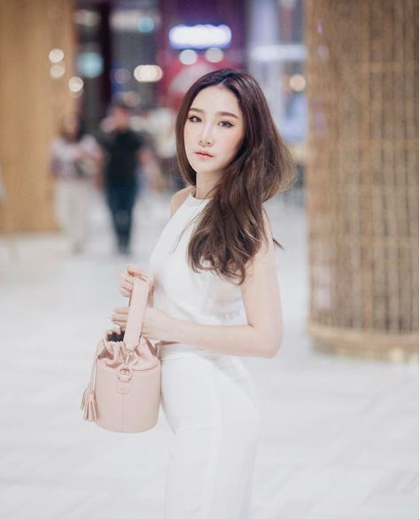 Cô bạn Thái Lan xinh đẹp vừa học vừa kinh doanh, Instagram phủ đầy hình ảnh sang chảnh - Ảnh 7.