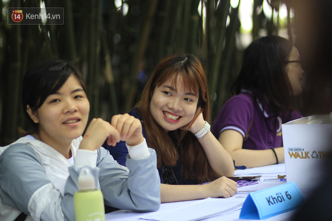 Làm gạch từ túi ni lông, không sử dụng chai nhựa 1 lần... học sinh ngày nay biết nghĩ cho môi trường đến mức người lớn cũng phải ghen tỵ - Ảnh 21.