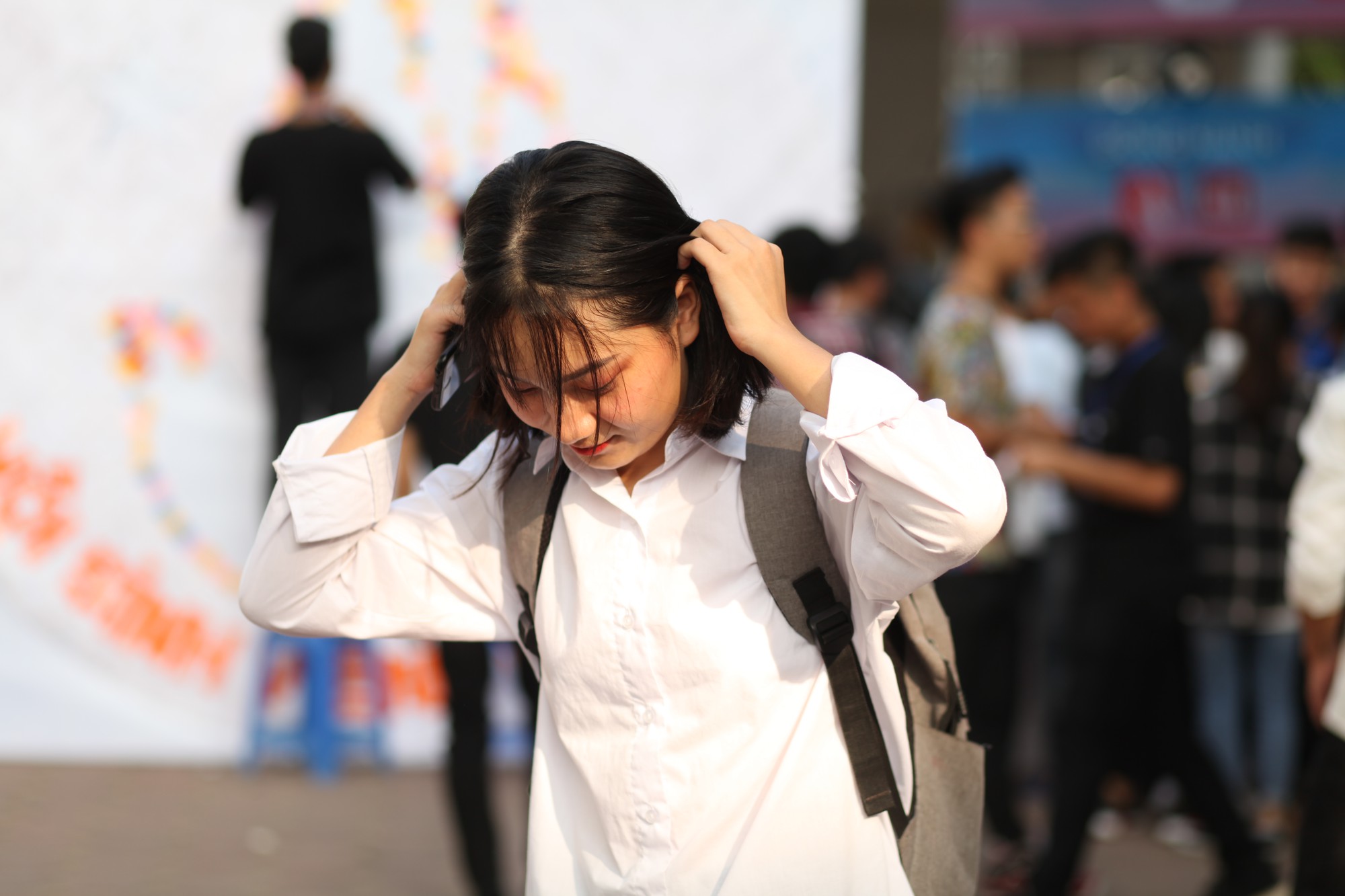 Ai bảo dân Xây dựng khô khan, vào mà xem dàn trai xinh gái đẹp của trường quậy trong ngày chào tân sinh viên - Ảnh 7. Ai bảo dân Xây dựng khô khan, vào mà xem dàn trai xinh gái đẹp của trường quậy trong ngày chào tân sinh viên - Ảnh 7.