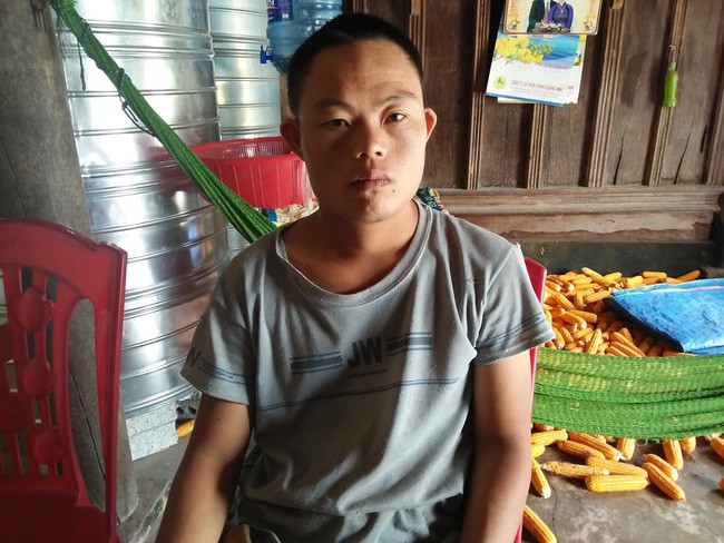 G&aacute;nh nặng cuộc đời của cựu thanh ni&ecirc;n xung phong, gần 70 vẫn phu gạch nu&ocirc;i chồng khuyết tật, 2 con t&acirc;m thần - Ảnh 5.