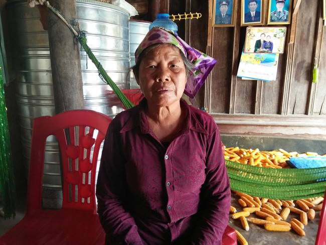 G&aacute;nh nặng cuộc đời của cựu thanh ni&ecirc;n xung phong, gần 70 vẫn phu gạch nu&ocirc;i chồng khuyết tật, 2 con t&acirc;m thần - Ảnh 8.