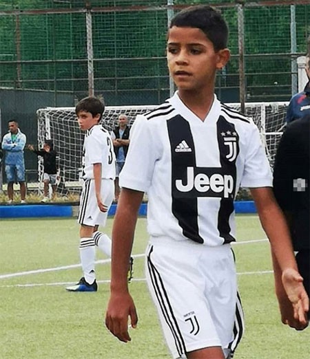 Con trai trưởng nhà Ronaldo độc diễn ghi bàn đẳng cấp cho đội trẻ Juventus - Ảnh 2.