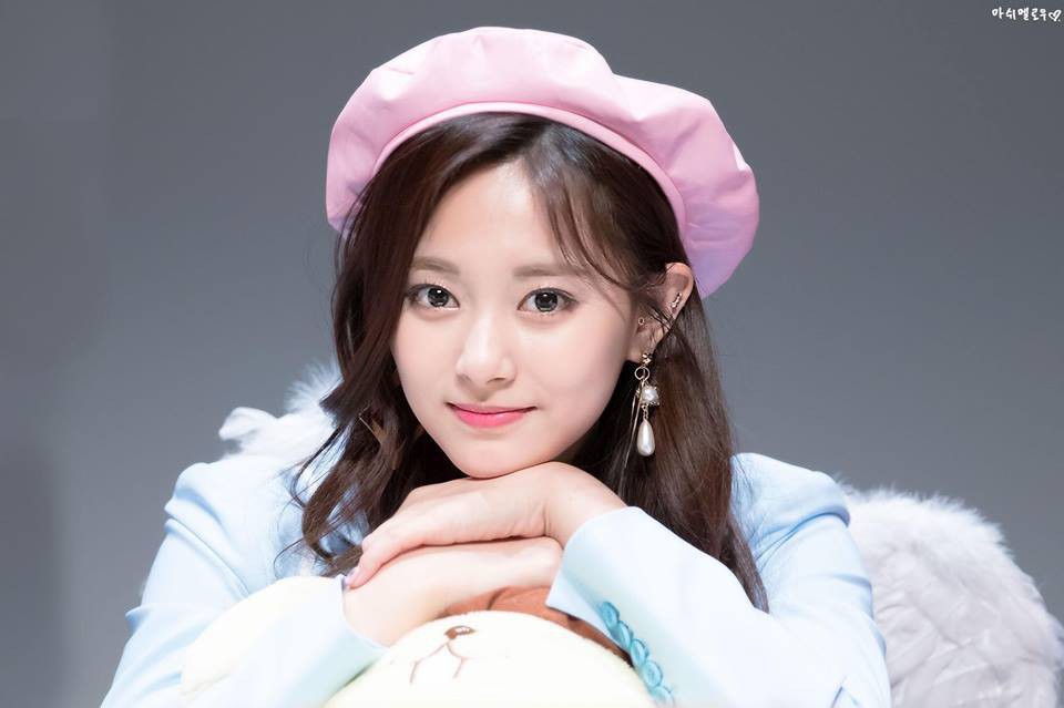 Đây chính là cách JYP tìm ra từng thành viên của girlgroup quốc dân TWICE - Ảnh 10. Đây chính là cách JYP tìm ra từng thành viên của girlgroup quốc dân TWICE - Ảnh 10.