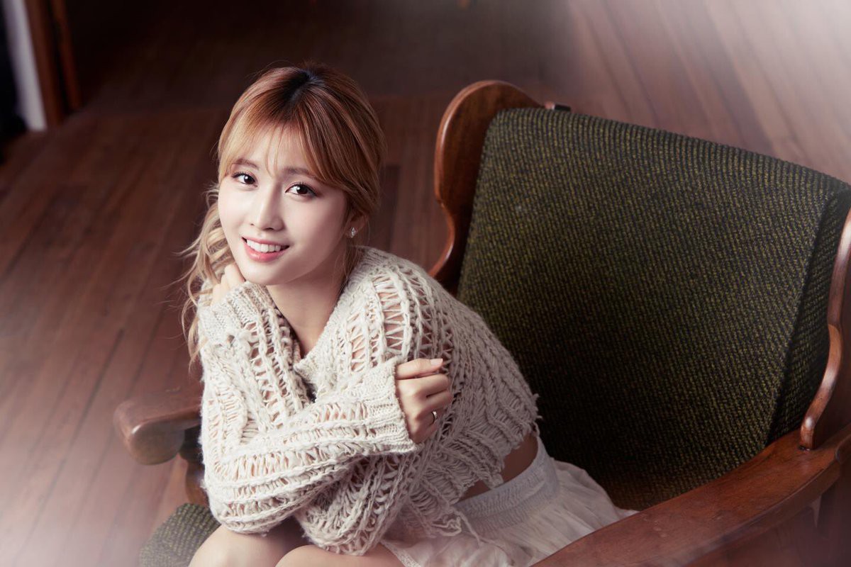 Đây chính là cách JYP tìm ra từng thành viên của girlgroup quốc dân TWICE - Ảnh 4. Đây chính là cách JYP tìm ra từng thành viên của girlgroup quốc dân TWICE - Ảnh 4.
