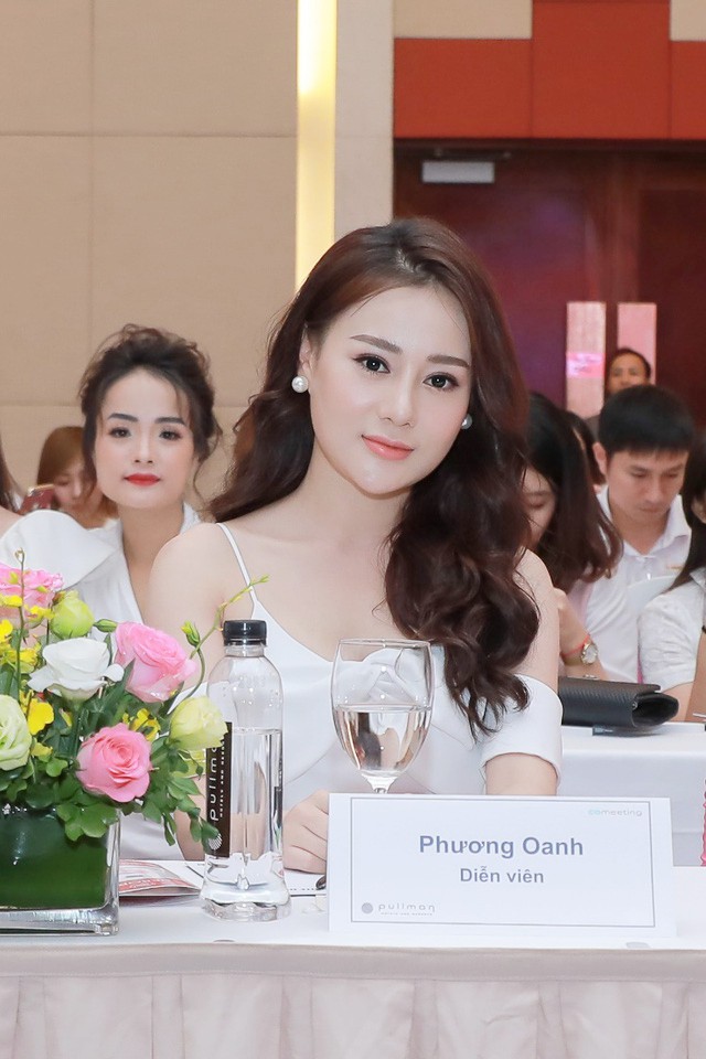 "Quỳnh Búp Bê" Phương Oanh đáp trả về nghi vấn phẫu thuật thẩm mỹ - Ảnh 2.