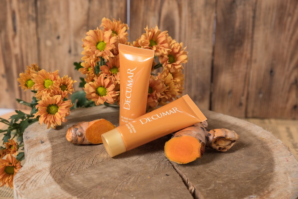 Kh&ocirc;ng chỉ da dầu, da kh&ocirc; cũng dễ bị nổi mụn như thường v&agrave; đ&acirc;y l&agrave; những điều bạn n&ecirc;n l&agrave;m để ngăn mụn ở da kh&ocirc; - Ảnh 4.